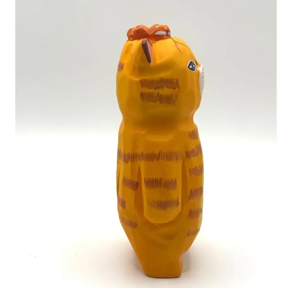 Hand Carved, Handmade Wooden Orange Tabby Cat Figurine with Crown, 4.5" Tall - Picture 4 of 4